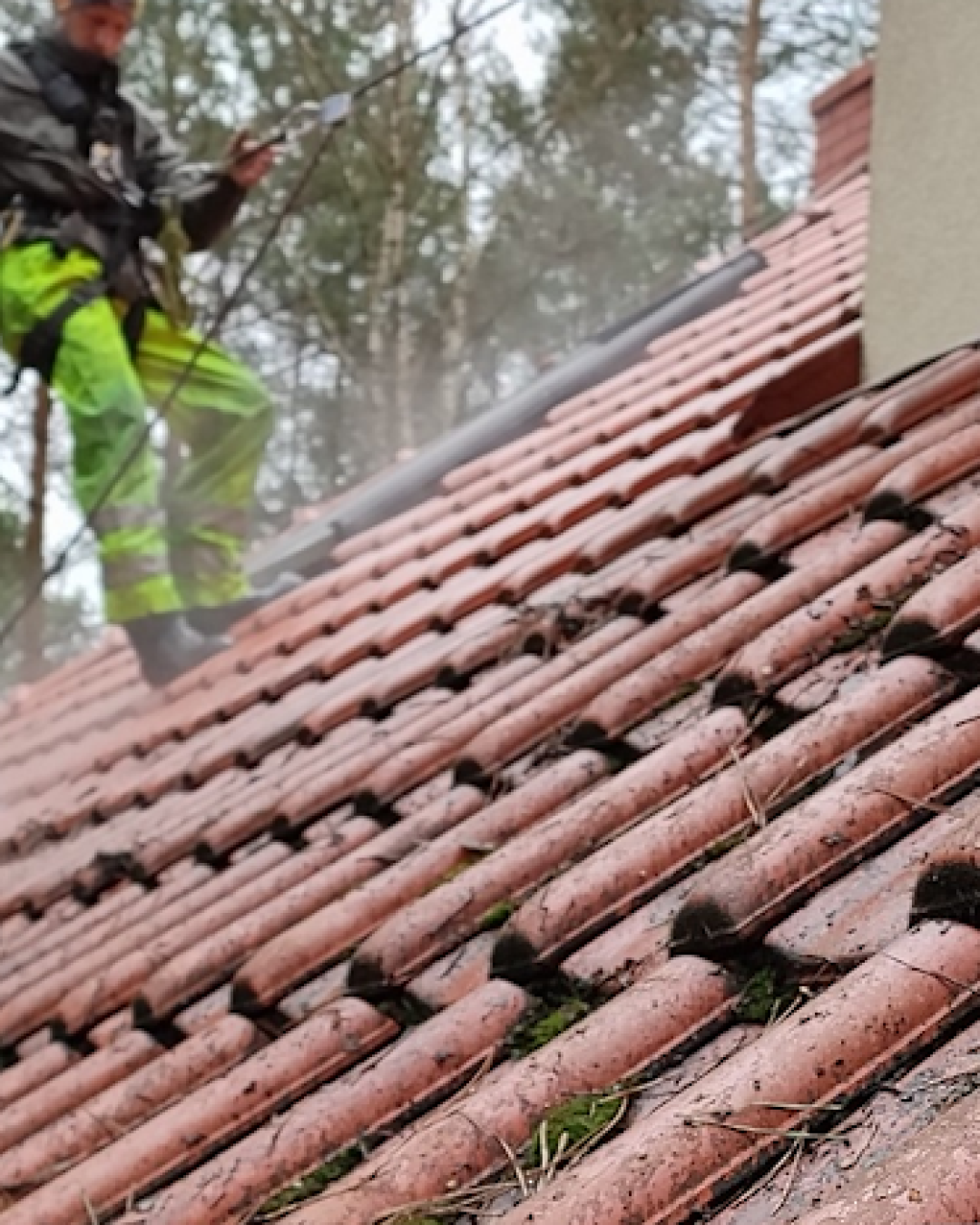 Zdjęcia alpinistów przemysłowych